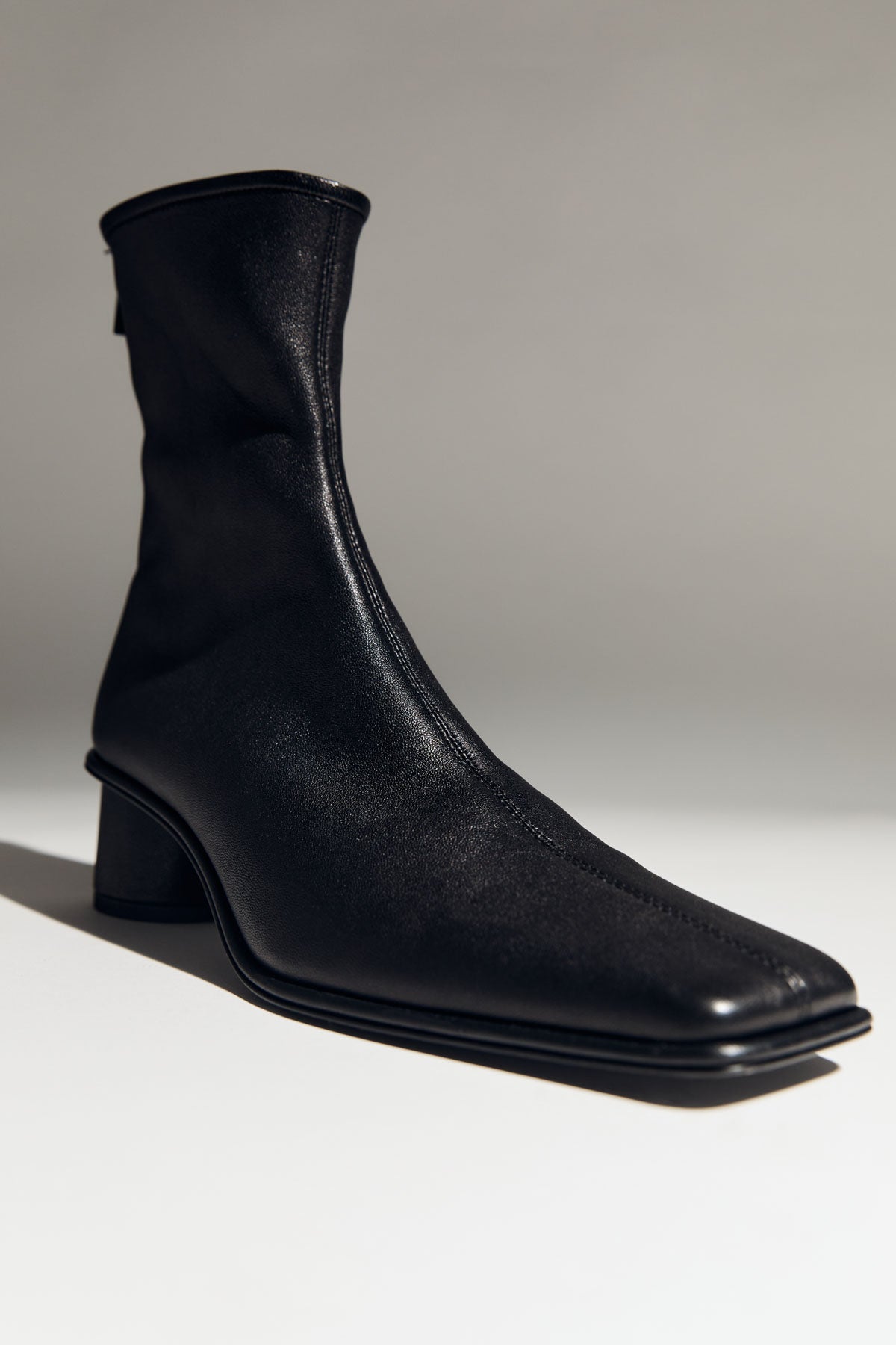 Cylinder Soft Boot - Black